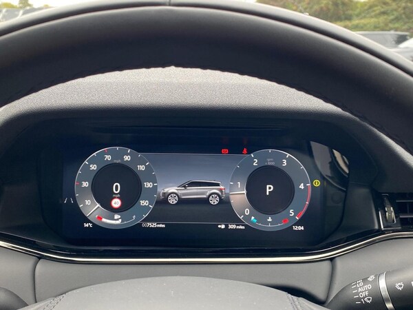 Used Land Rover Range Rover Evoque 2025 for sale - 76243912: Photo 16