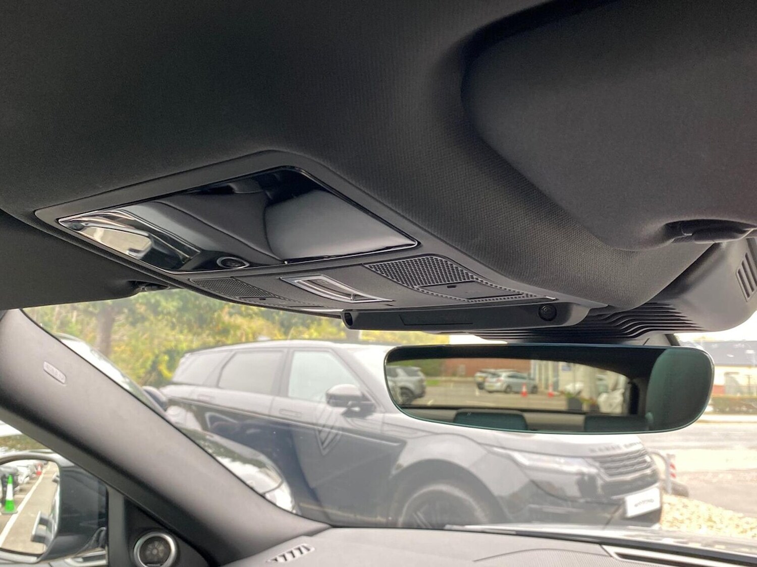 Used Land Rover Range Rover Evoque 2025 for sale - 76243912: Photo 23