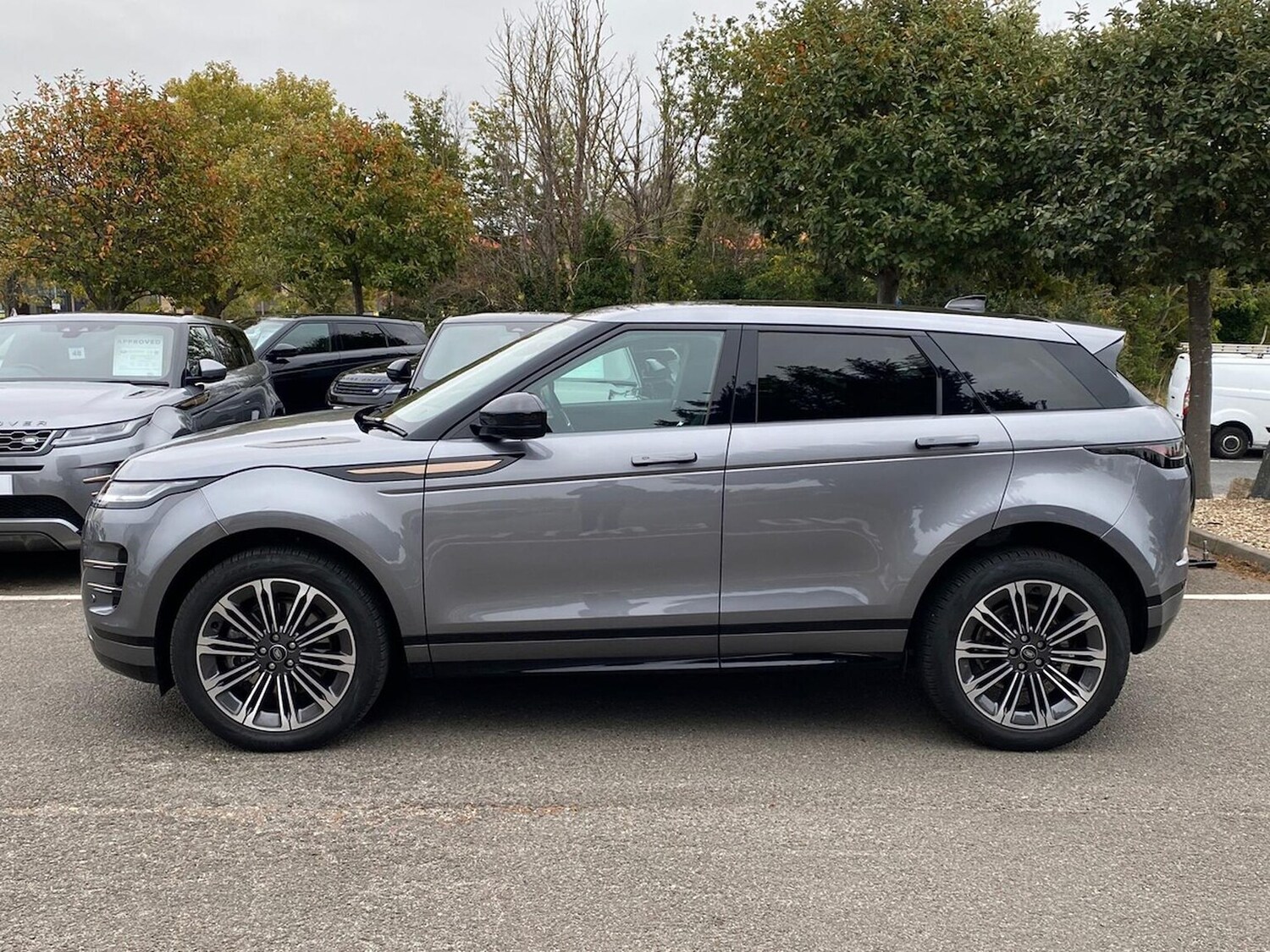Used Land Rover Range Rover Evoque 2025 for sale - 76243912: Photo 28