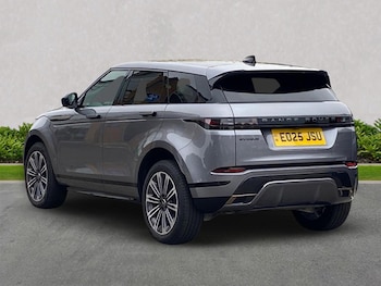 Used Land Rover Range Rover Evoque 2025 for sale - 76243912: Photo