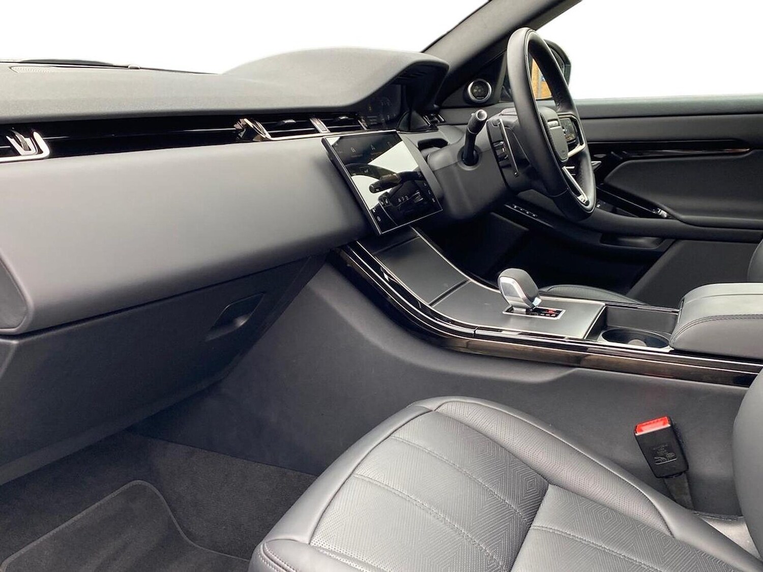 Used Land Rover Range Rover Evoque 2025 for sale - 76243912: Photo 3