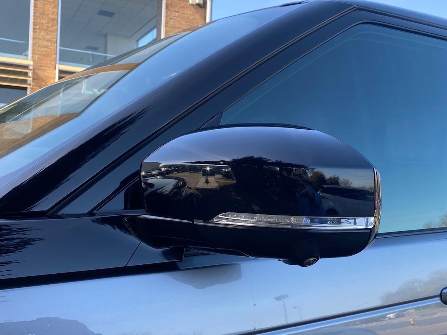 Used Land Rover Discovery 2023 for sale - 78210210: Photo 30