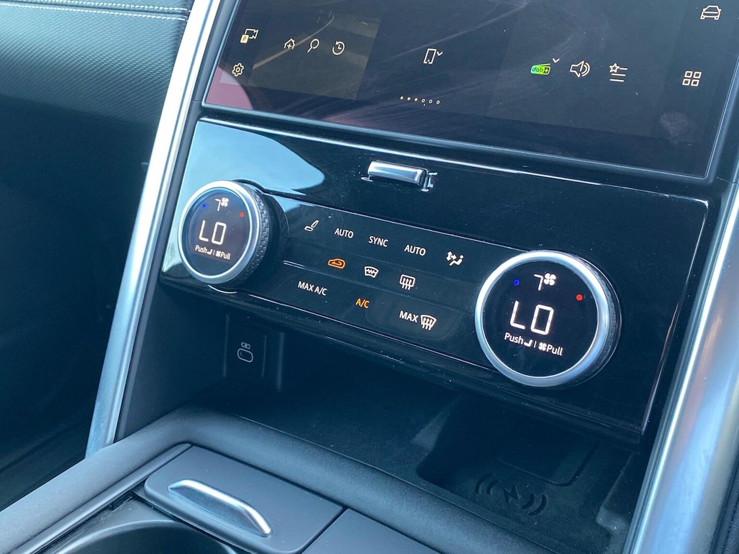 Used Land Rover Discovery 2023 for sale - 78210210: Photo 42