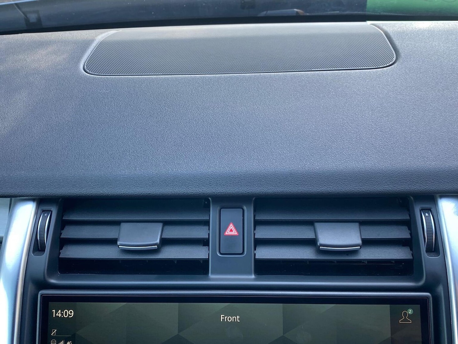 Used Land Rover Discovery 2023 for sale - 78210210: Photo 46