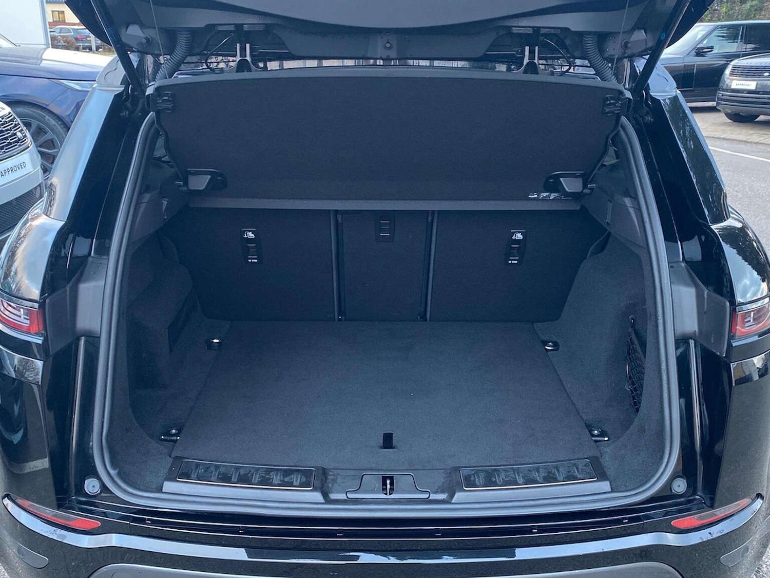 Used Land Rover Range Rover Evoque 2023 for sale - 76699407: Photo 10