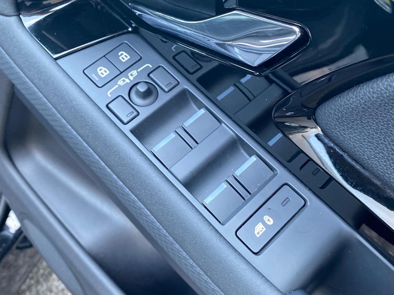 Used Land Rover Range Rover Evoque 2023 for sale - 76699407: Photo 23