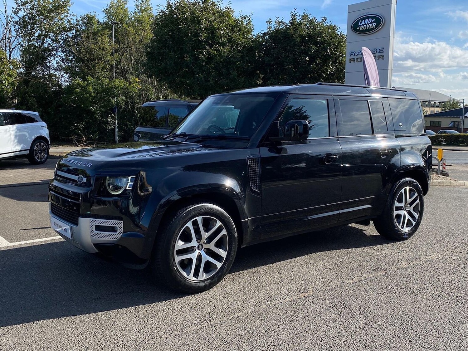 Used Land Rover Defender 2022 for sale - 76518612: Photo 29