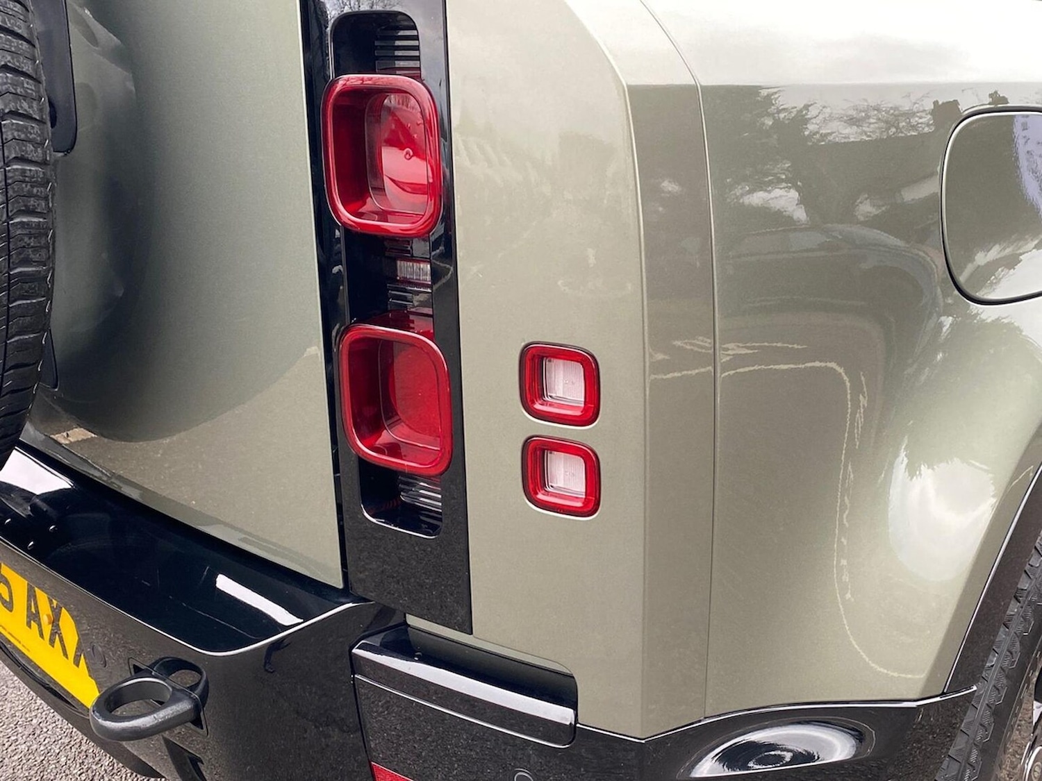 Used Land Rover Defender 2025 for sale - 78026190: Photo 19