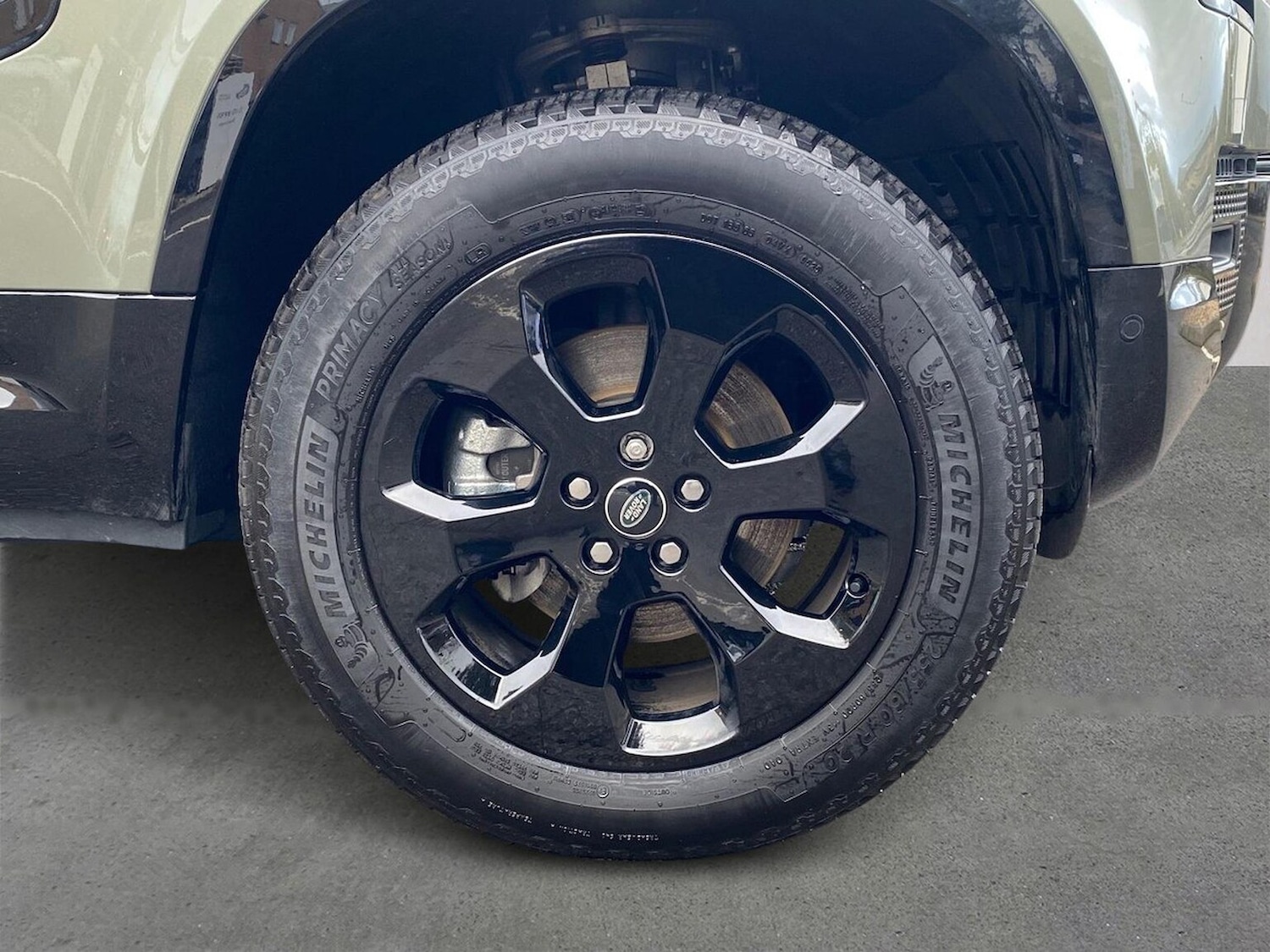 Used Land Rover Defender 2025 for sale - 78026190: Photo 8