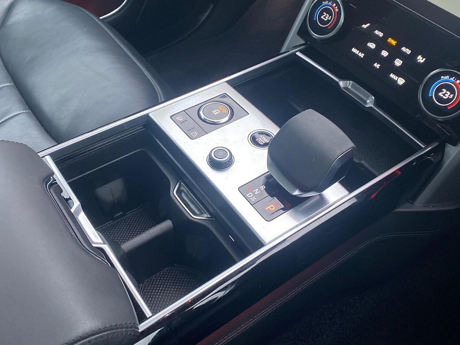 Used Land Rover Range Rover 2023 for sale - 77946129: Photo 13