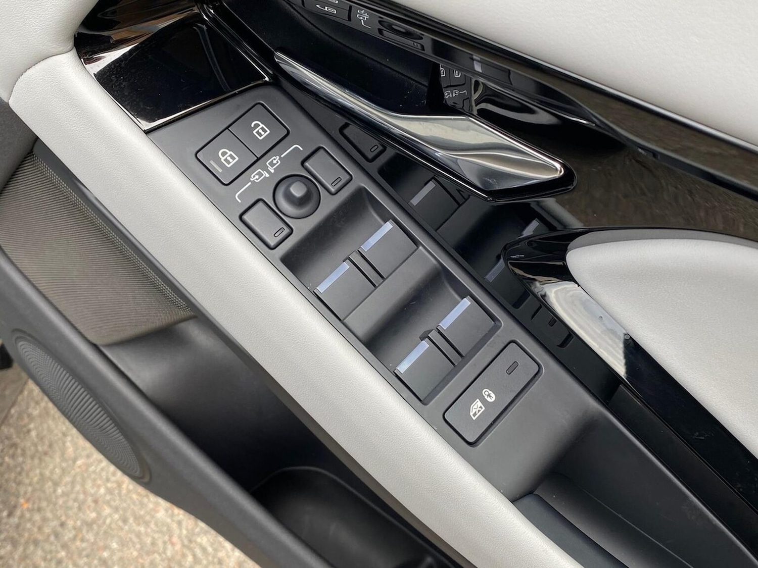 Used Land Rover Range Rover Evoque 2025 for sale - 76478197: Photo 25