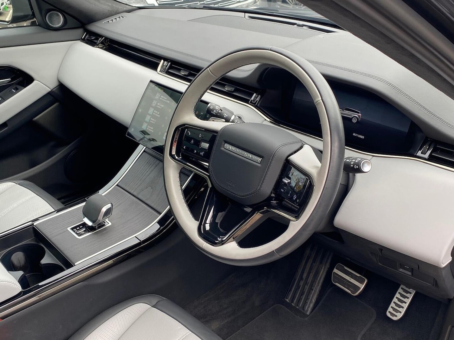 Used Land Rover Range Rover Evoque 2025 for sale - 76478197: Photo 35