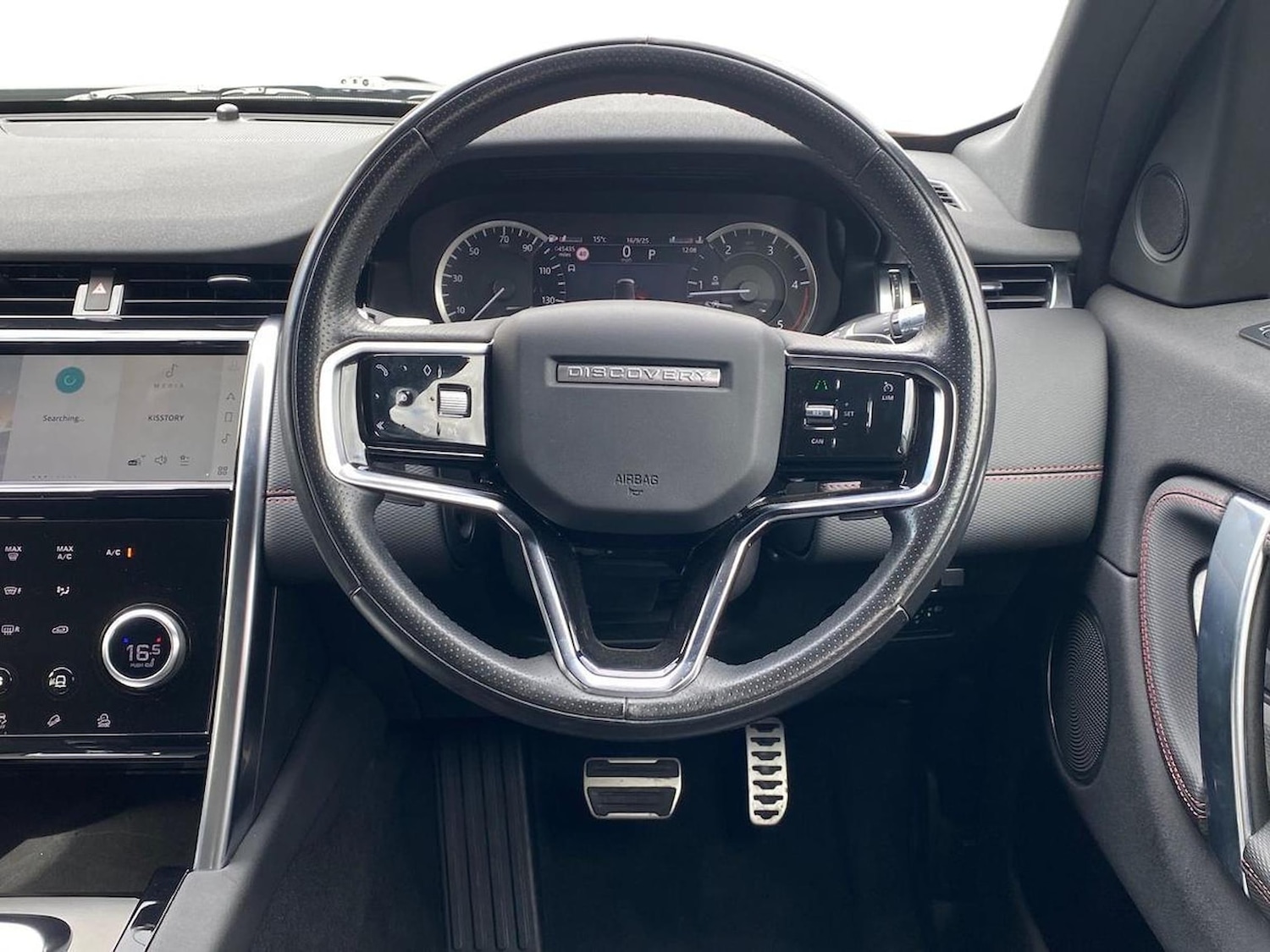 Used Land Rover Discovery Sport 2021 for sale - 76403432: Photo 15