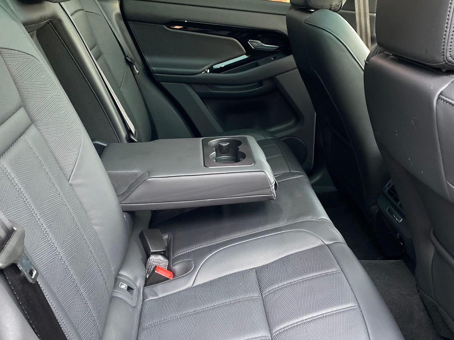 Used Land Rover Range Rover Evoque 2024 for sale - 76982894: Photo 35