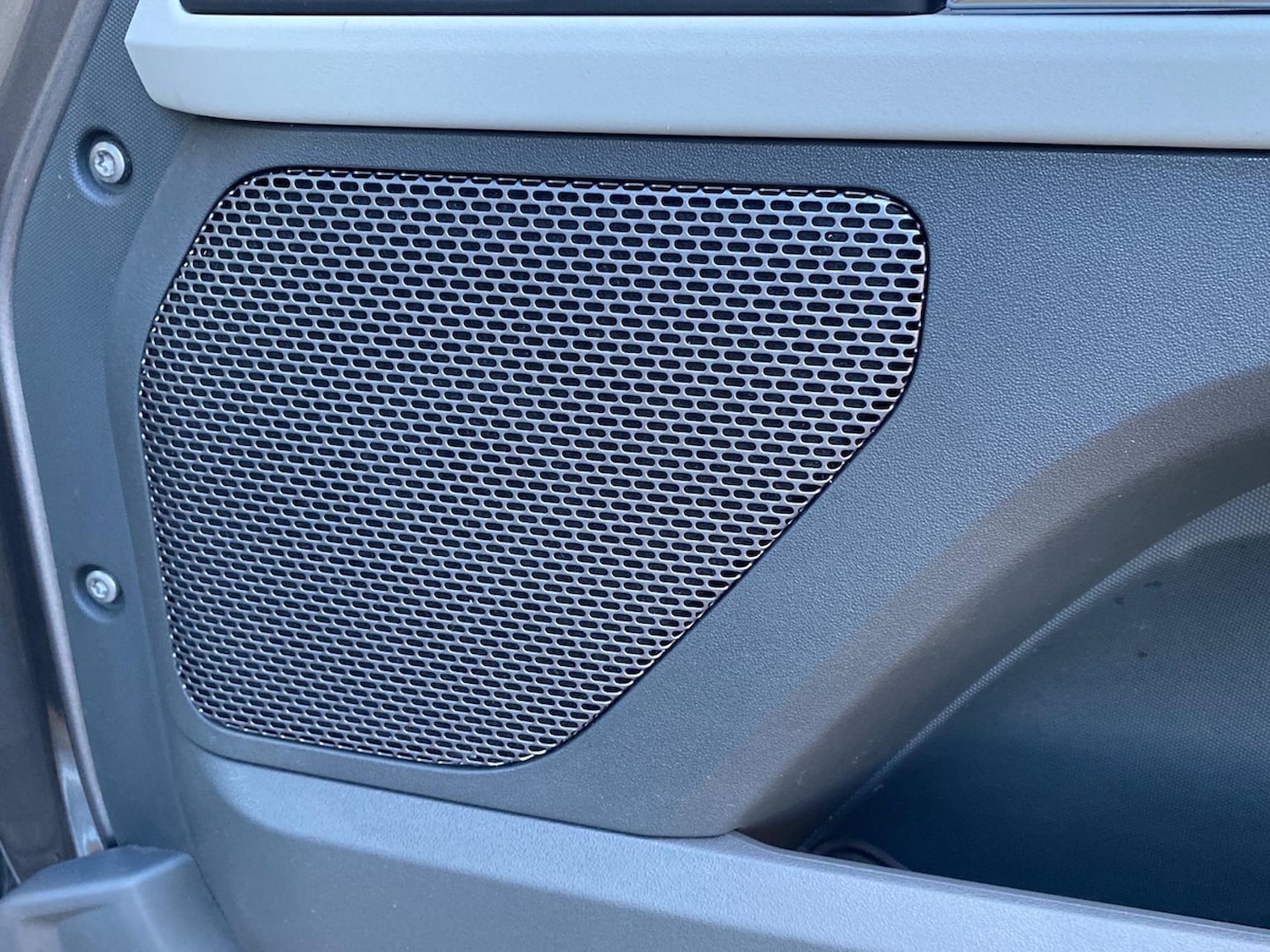 Used Land Rover Defender 2022 for sale - 76707522: Photo 24