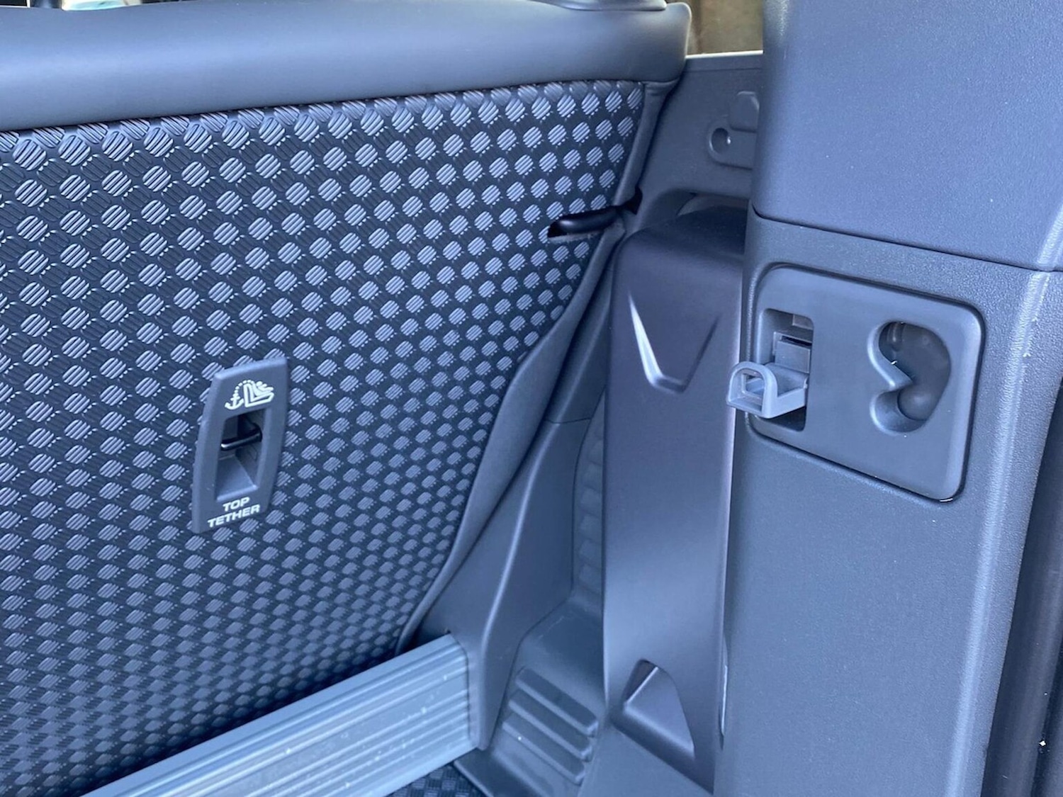 Used Land Rover Defender 2022 for sale - 76707522: Photo 27