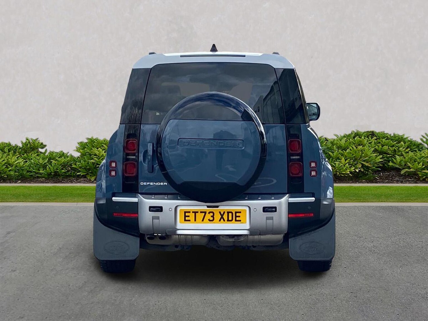 Used Land Rover Defender 2023 for sale - 76392447: Photo 6