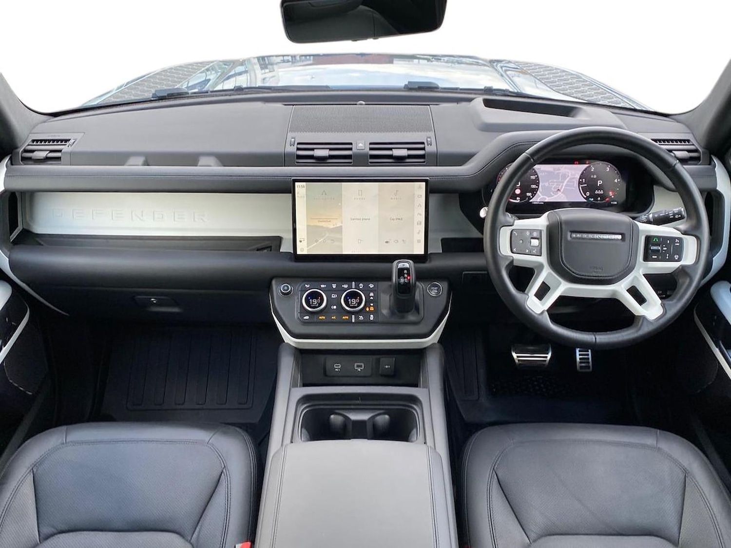 Used Land Rover Defender 2023 for sale - 76392447: Photo 9