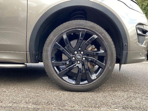 Used Land Rover Discovery Sport 2018 for sale - 76243906: Photo 8