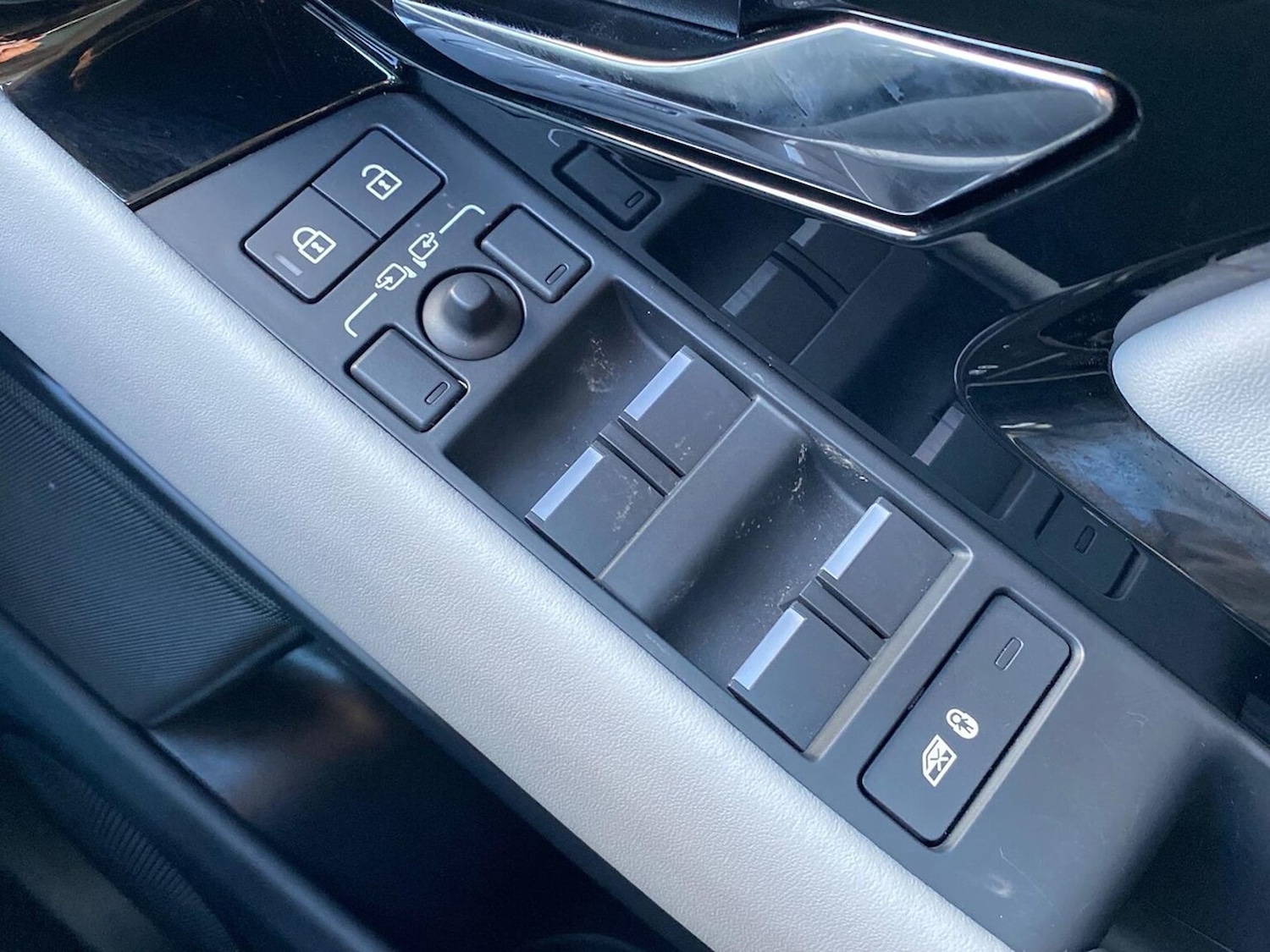 Used Land Rover Range Rover Evoque 2024 for sale - 77896303: Photo 25