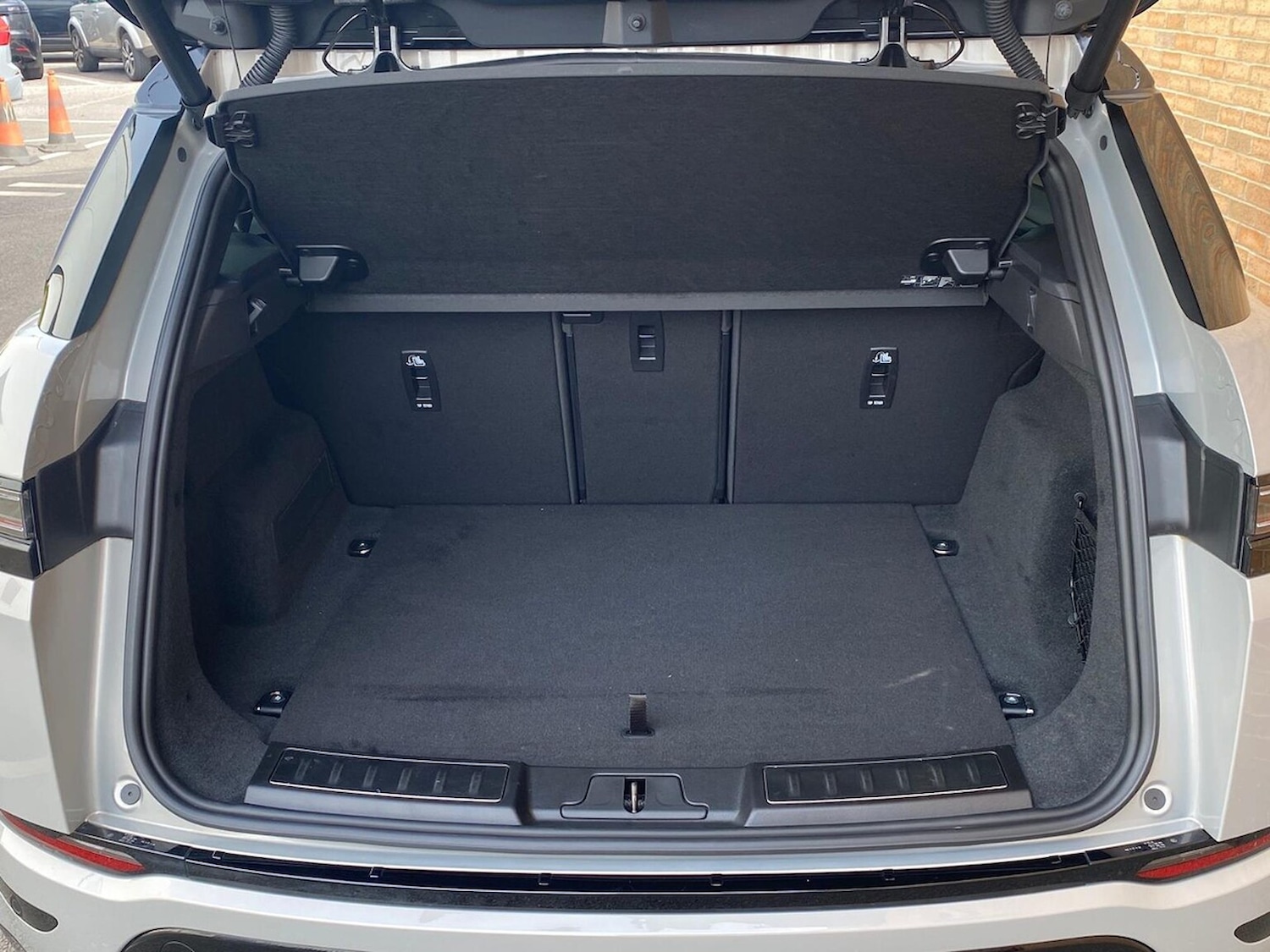 Used Land Rover Range Rover Evoque 2025 for sale - 78213690: Photo 12