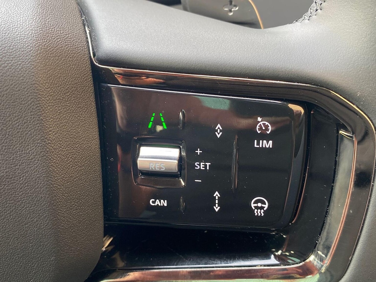 Used Land Rover Range Rover Evoque 2025 for sale - 78213690: Photo 34