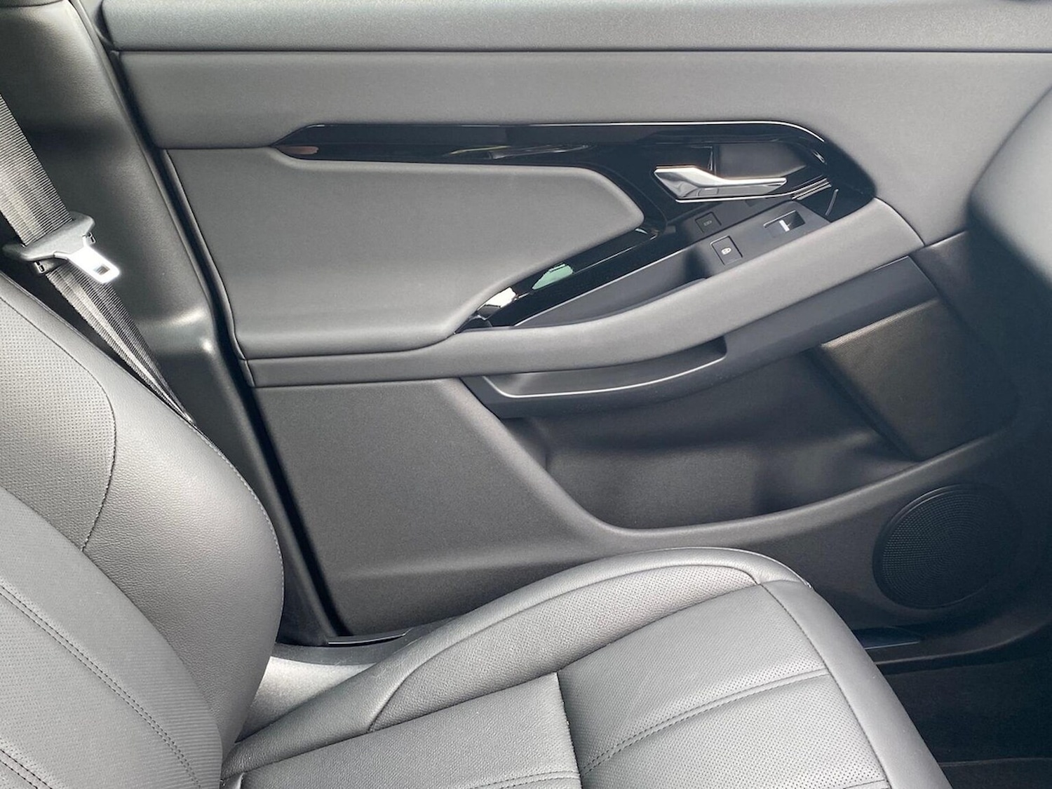 Used Land Rover Range Rover Evoque 2025 for sale - 78213690: Photo 44