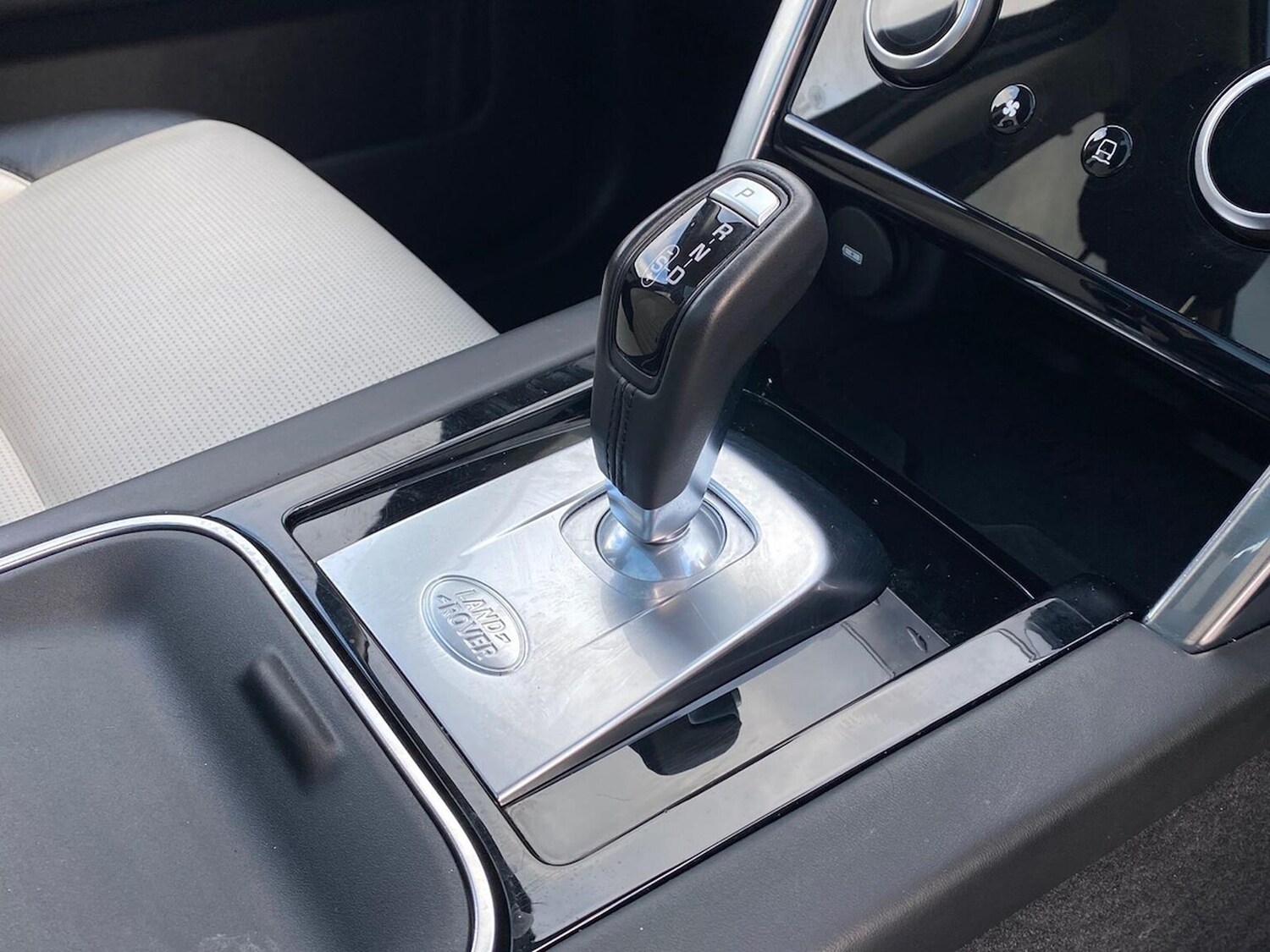 Used Land Rover Discovery Sport 2020 for sale - 76785184: Photo 13