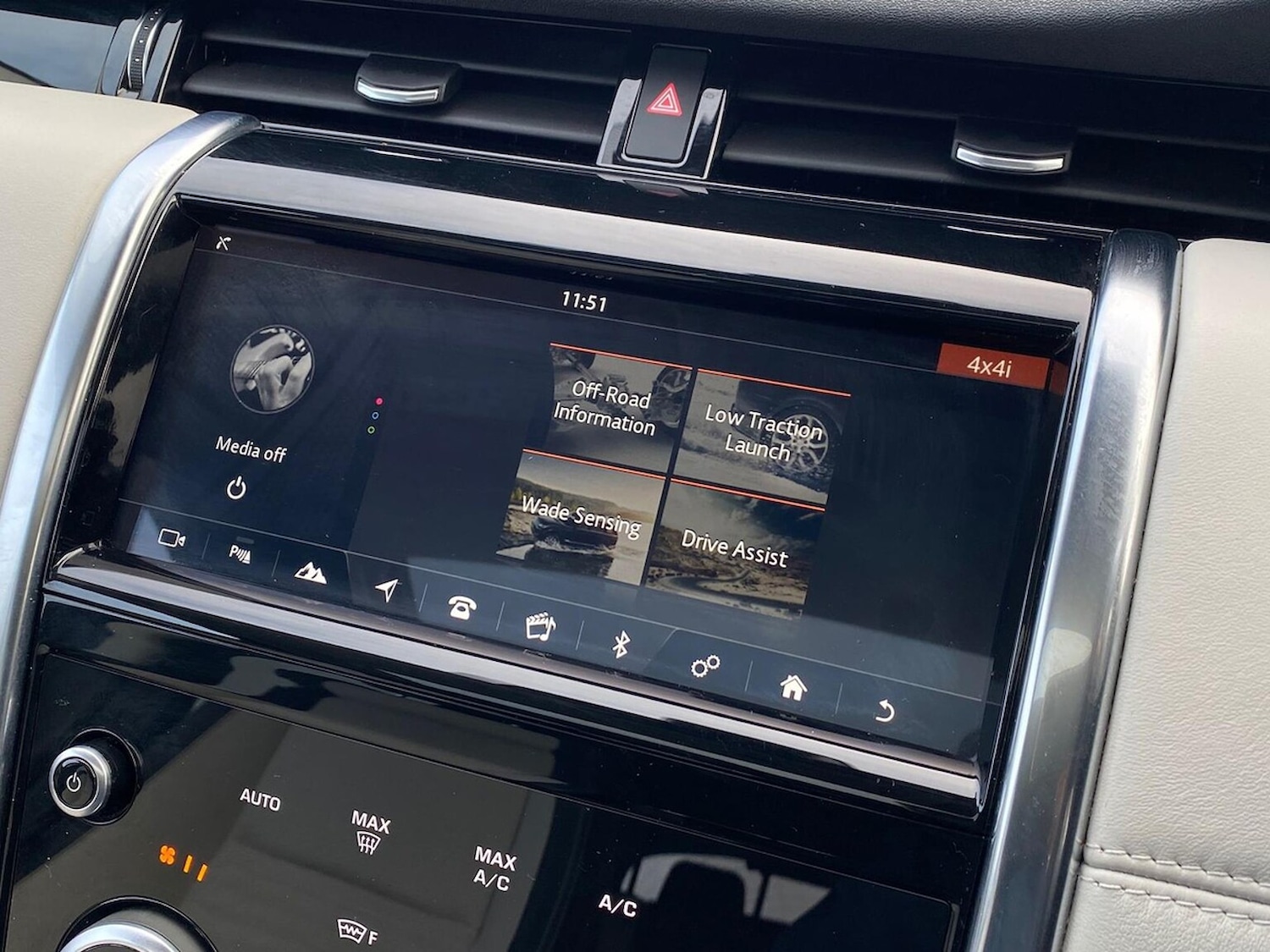 Used Land Rover Discovery Sport 2020 for sale - 76785184: Photo 39