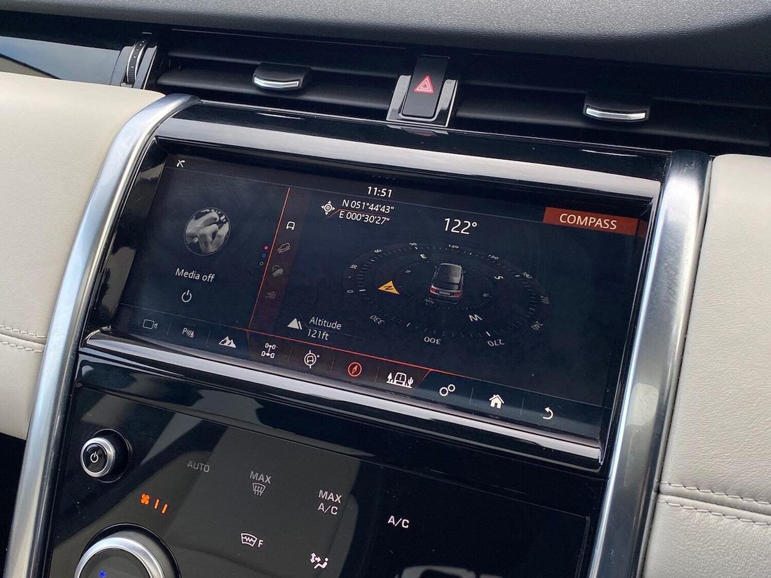 Used Land Rover Discovery Sport 2020 for sale - 76785184: Photo 41