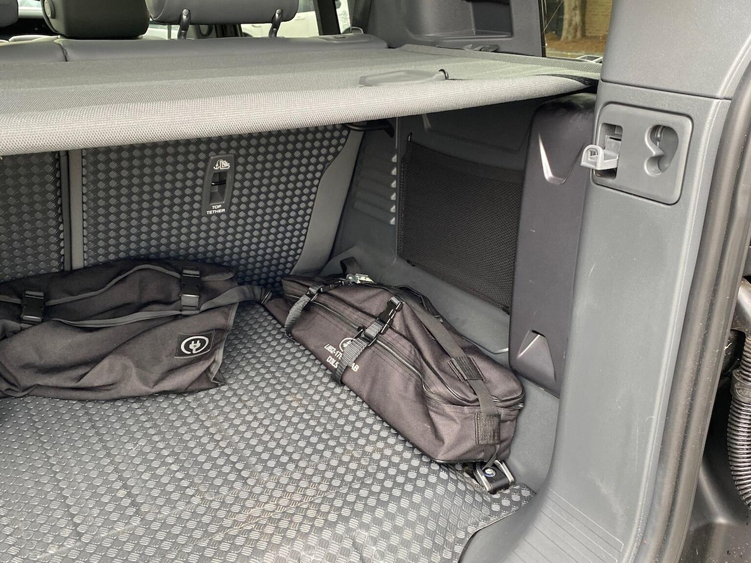 Used Land Rover Defender 2023 for sale - 76478195: Photo 27