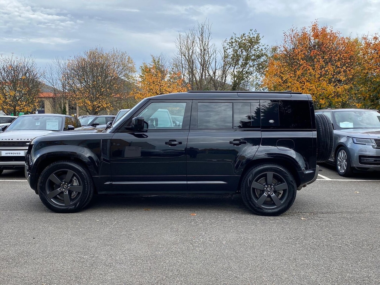 Used Land Rover Defender 2023 for sale - 76478195: Photo 37
