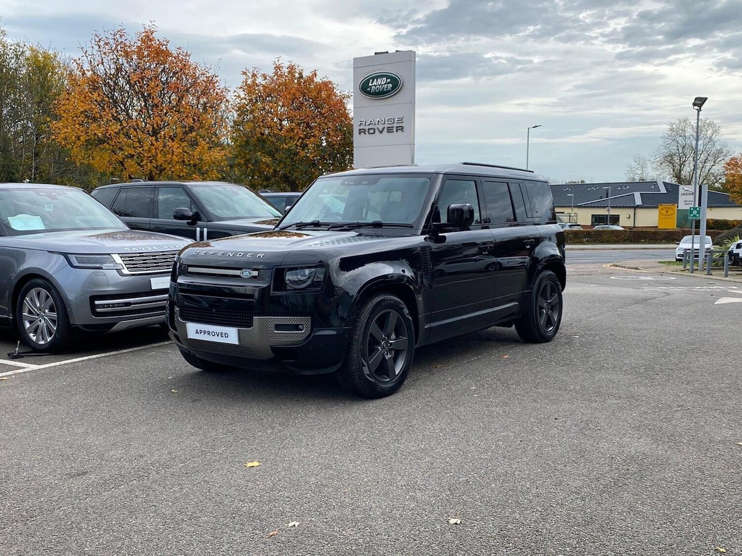 Used Land Rover Defender 2023 for sale - 76478195: Photo 38