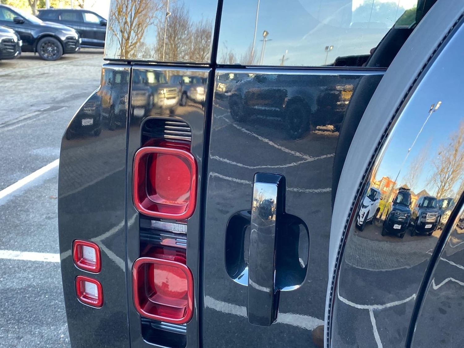 Used Land Rover Defender 2022 for sale - 76707528: Photo 26