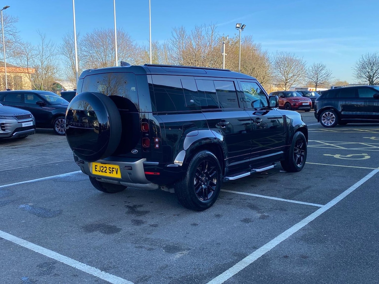 Used Land Rover Defender 2022 for sale - 76707528: Photo 29