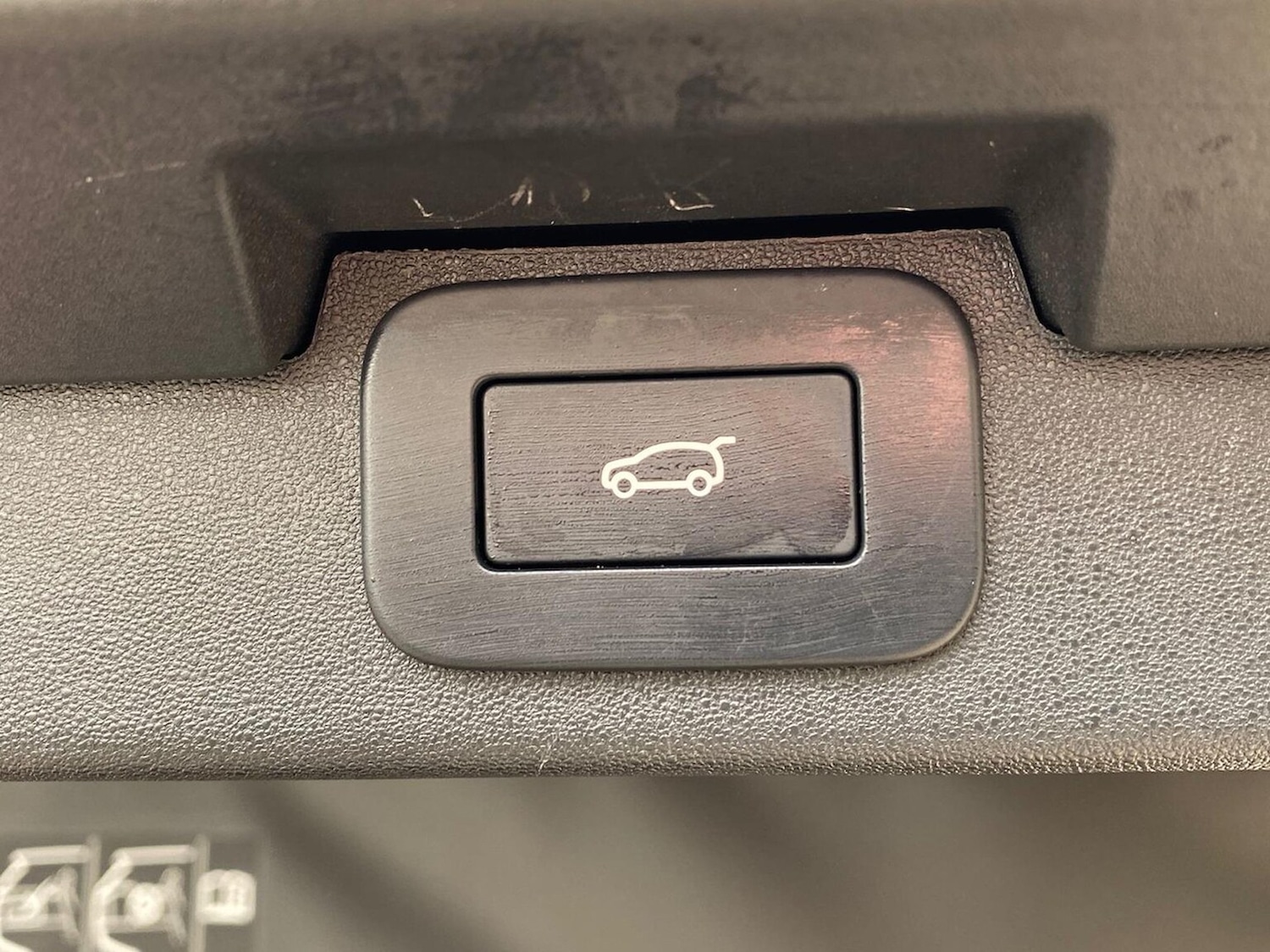 Used Land Rover Discovery 2025 for sale - 77973949: Photo 30