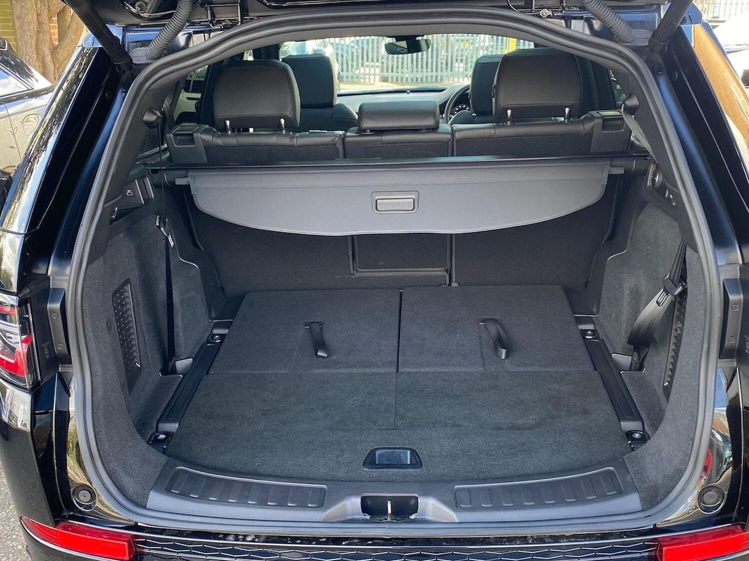 Used Land Rover Discovery Sport 2024 for sale - 78193605: Photo 12