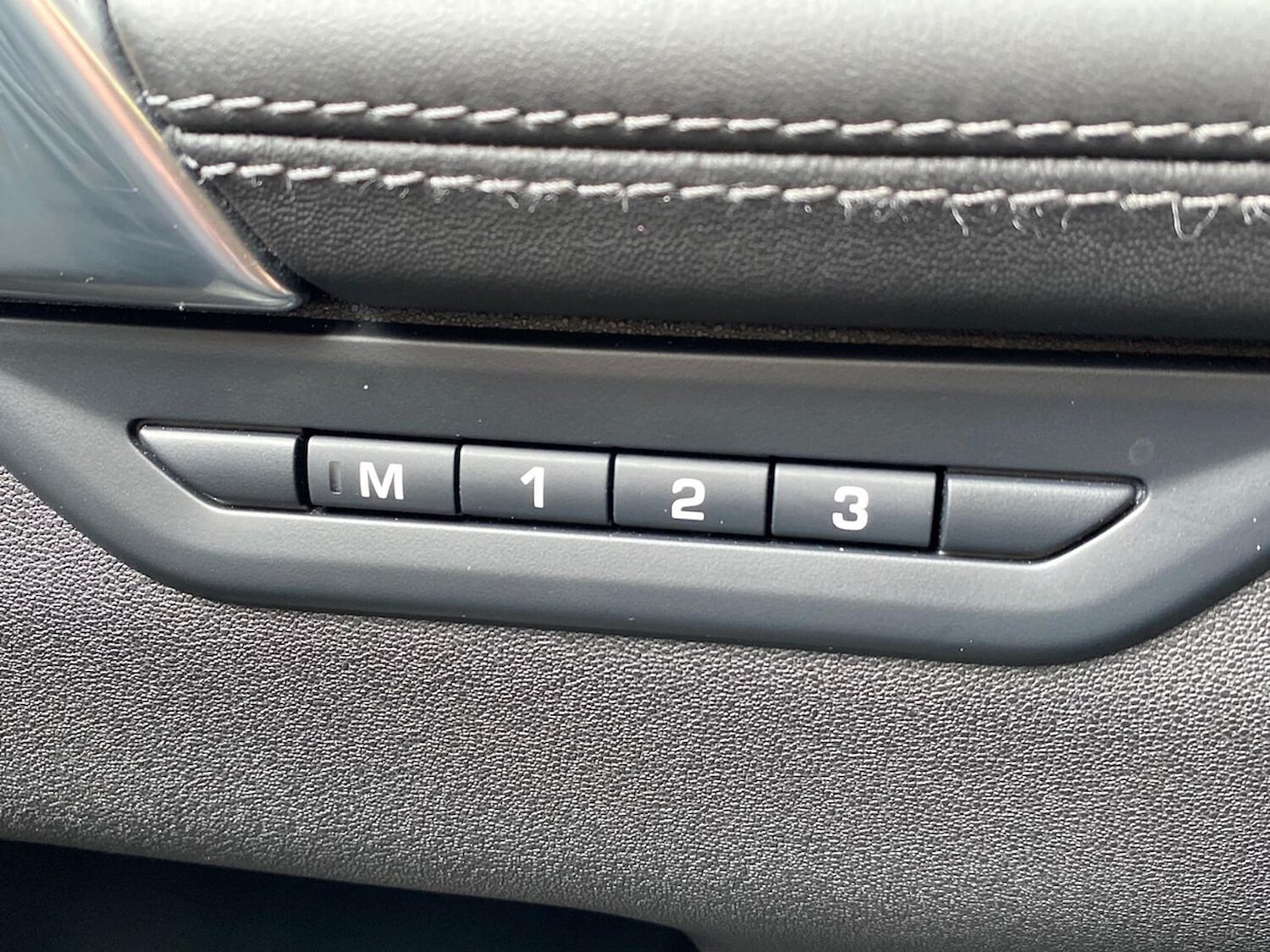 Used Land Rover Discovery Sport 2024 for sale - 78193605: Photo 32