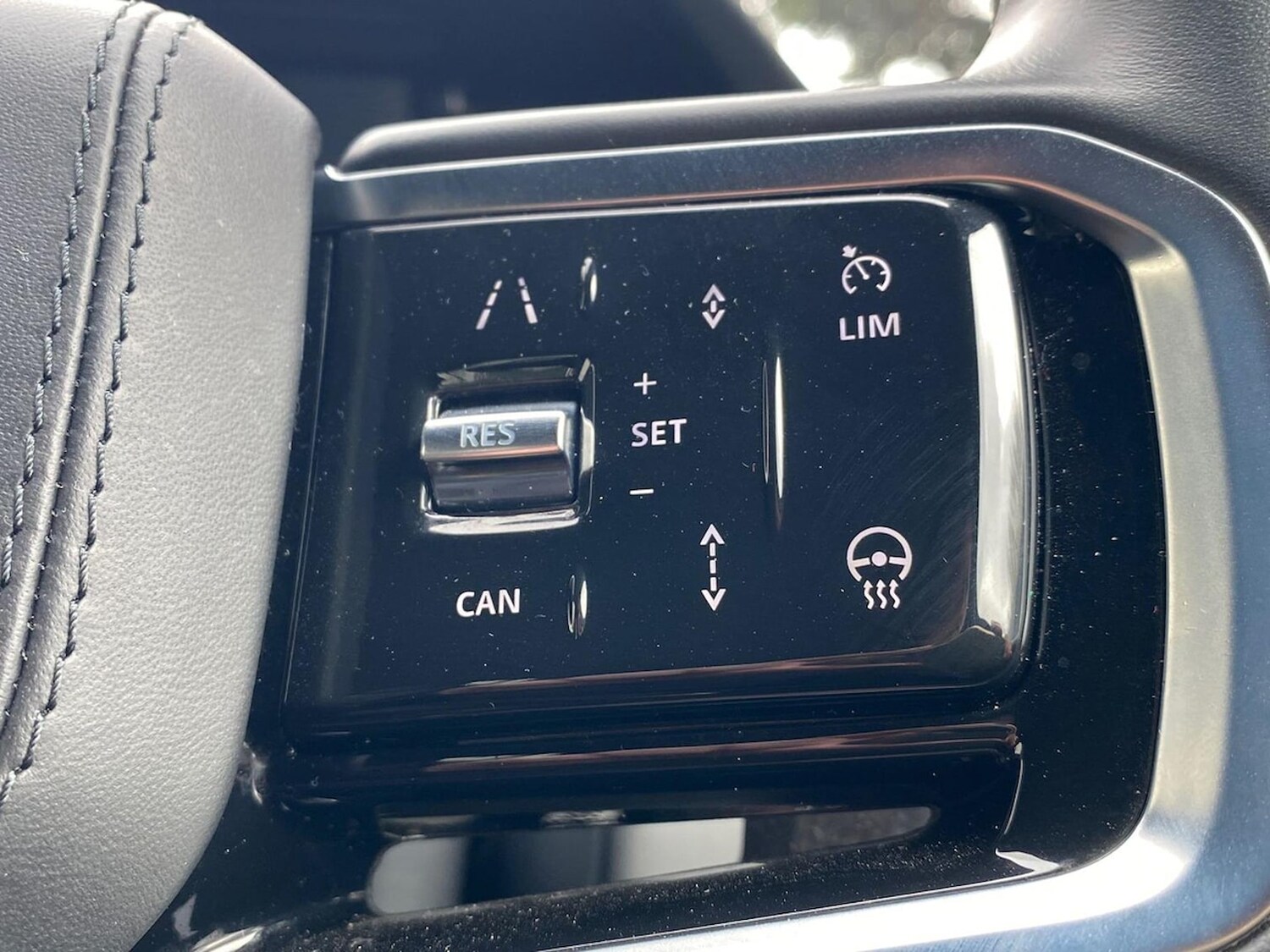 Used Land Rover Discovery Sport 2024 for sale - 78193605: Photo 33