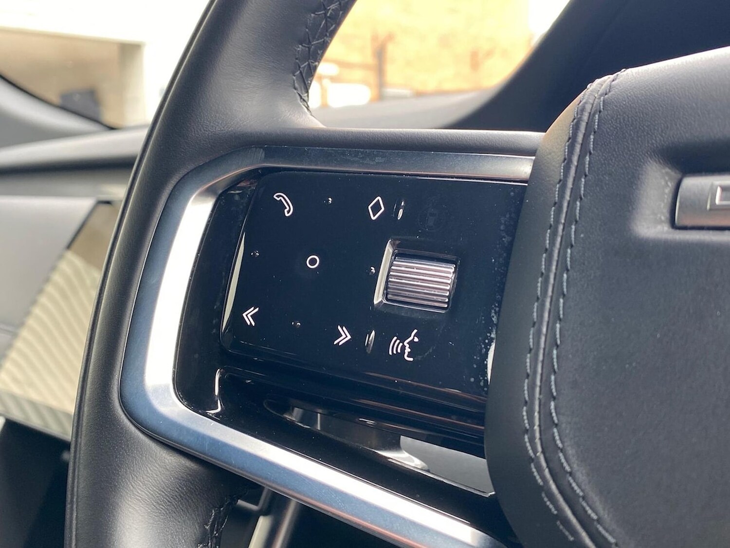 Used Land Rover Discovery Sport 2024 for sale - 78193605: Photo 34