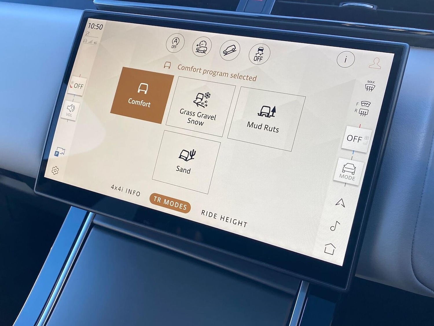 Used Land Rover Range Rover Velar 2023 for sale - 76643626: Photo 36