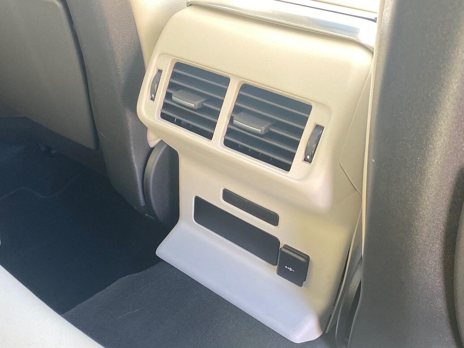 Used Land Rover Range Rover Velar 2022 for sale - 76375003: Photo 18