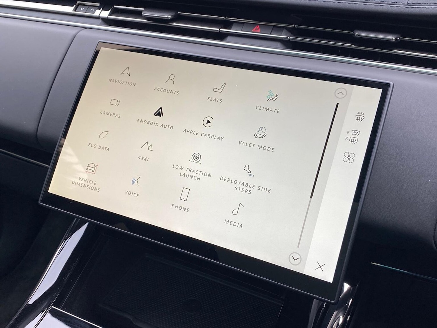 Used Land Rover Range Rover Sport 2025 for sale - 77487904: Photo 38