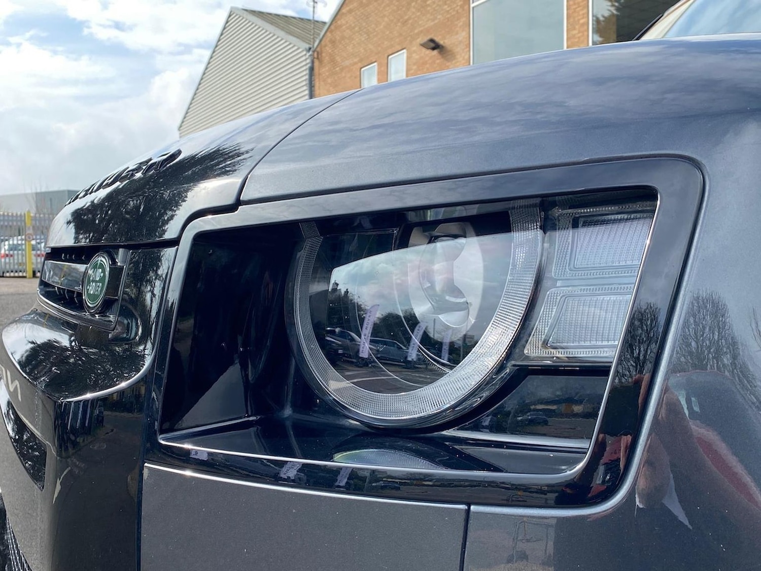 Used Land Rover Defender 2023 for sale - 78193561: Photo 19