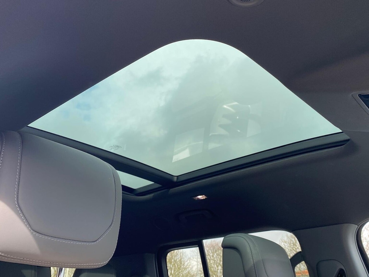 Used Land Rover Defender 2023 for sale - 78193561: Photo 23