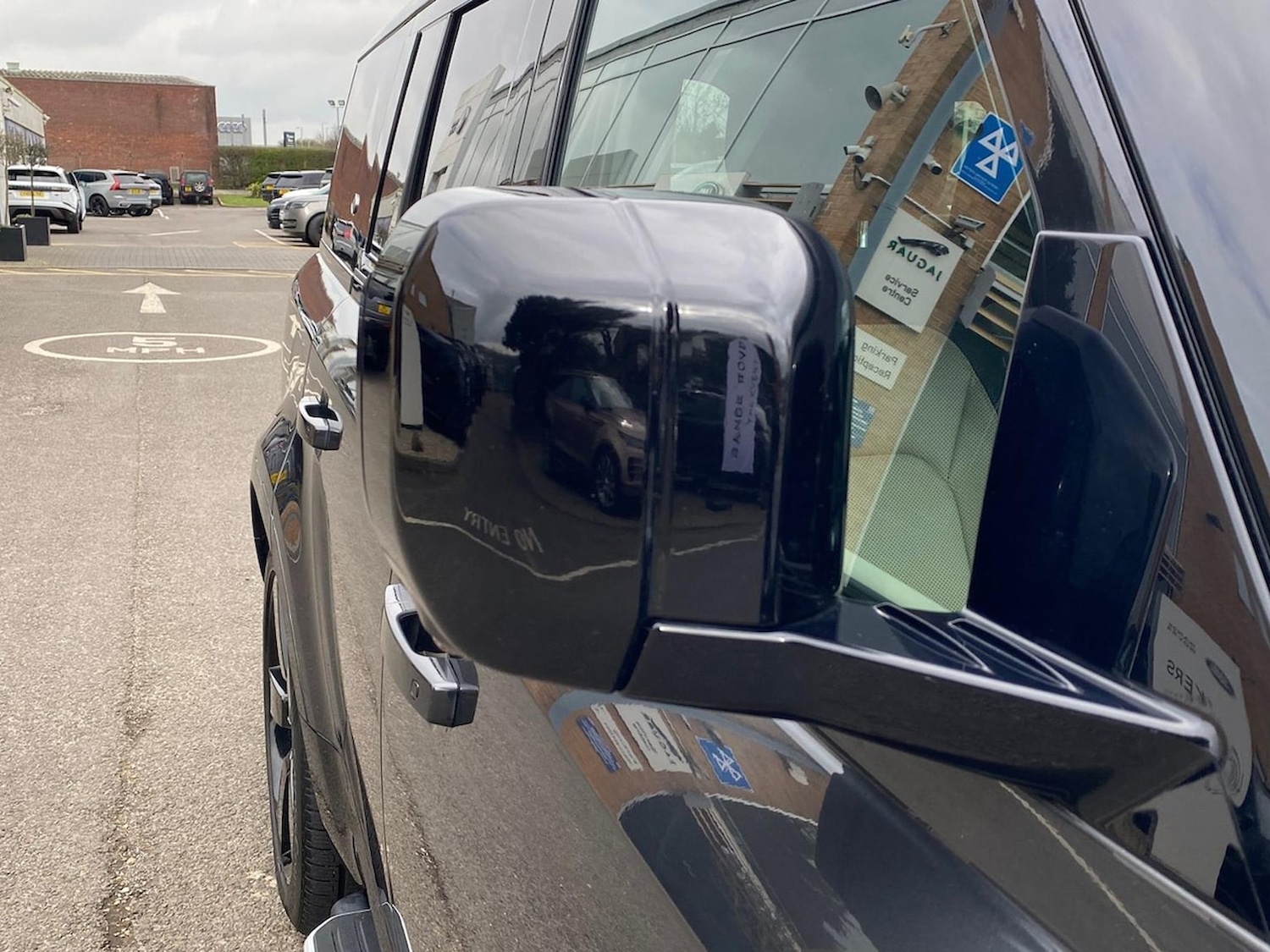 Used Land Rover Defender 2023 for sale - 78193561: Photo 31