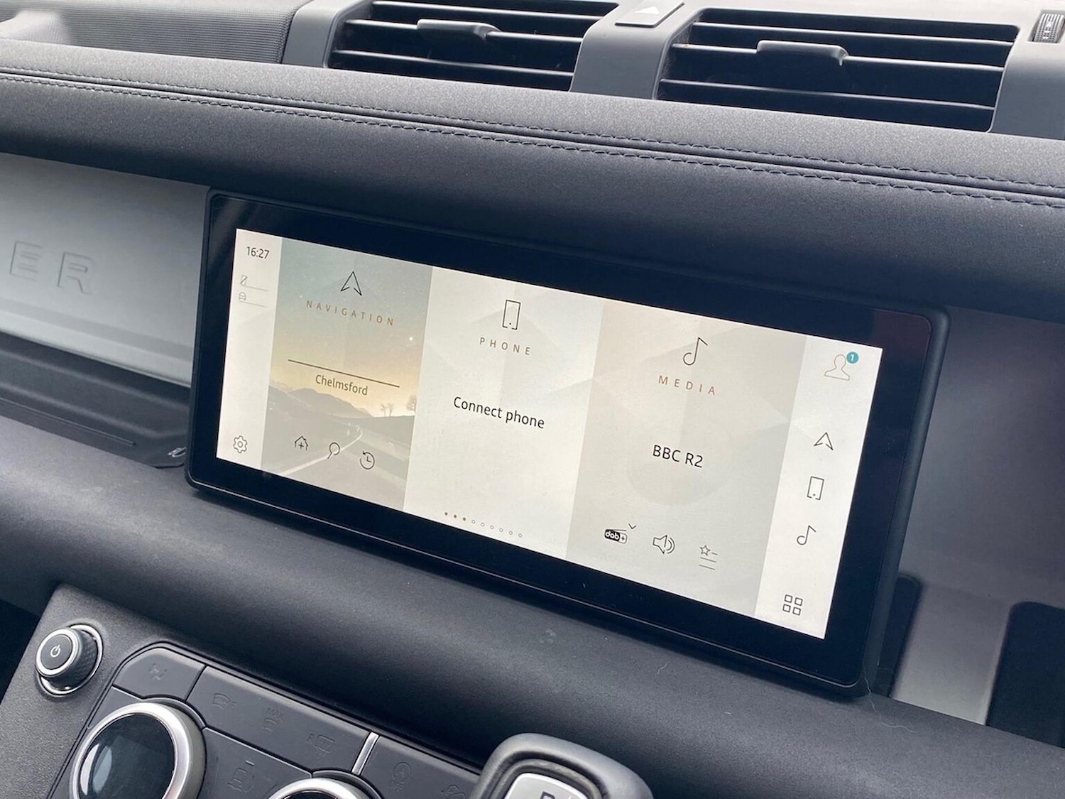 Used Land Rover Defender 2023 for sale - 78210208: Photo 13