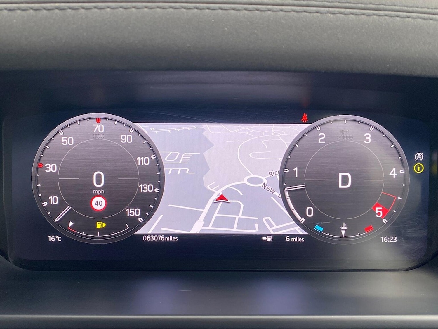 Used Land Rover Defender 2023 for sale - 78210208: Photo 18