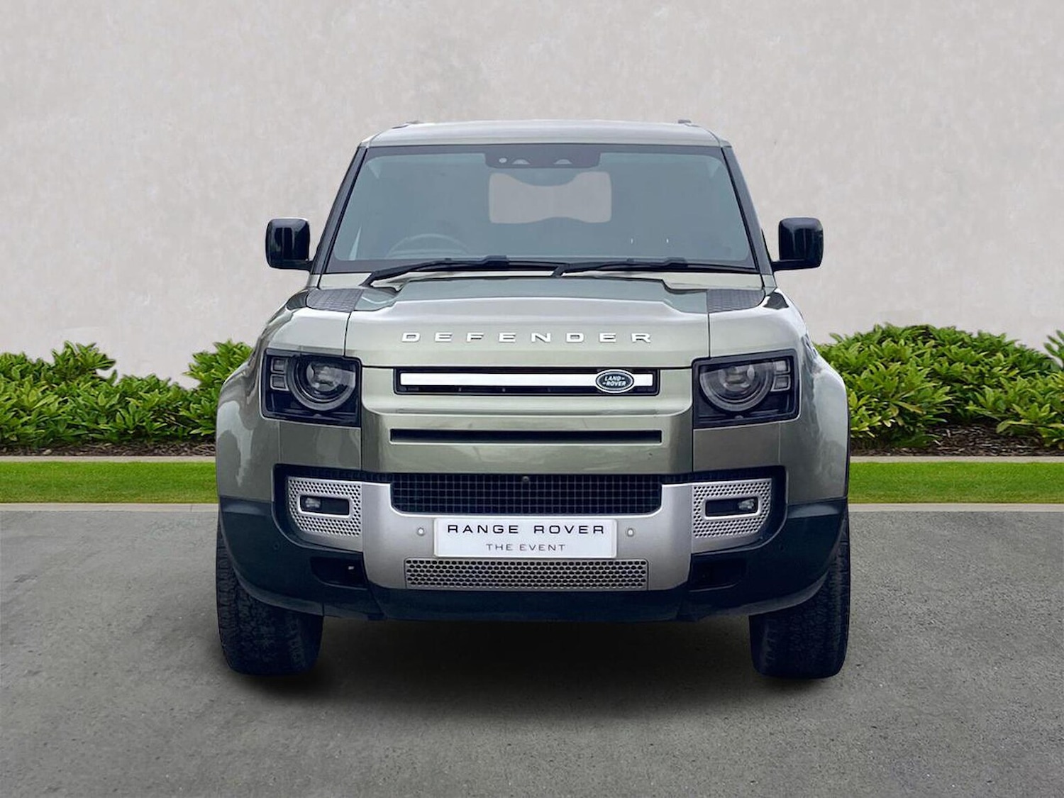 Used Land Rover Defender 2023 for sale - 78210208: Photo 9