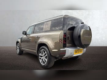 Used Land Rover Defender 2022 for sale - 79710634: Photo